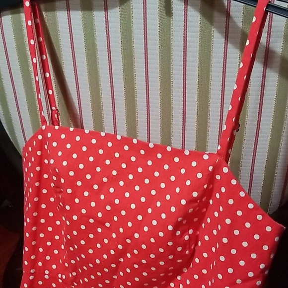 Use - Picture 2 of 2